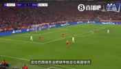 皇马双星内讧?外媒:维尼修斯赛场回怼贝林厄姆闭上你的嘴!