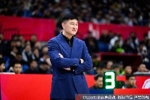 媒体人:广东教练组的准备工作明显不足 球员身体&竞技状态也不好