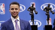 2016年的今天：库里成为历史至今唯一一位全票MVP 勇士73胜9负