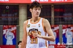 今天19分!郑永刚:G1王浩然发挥不是很好 通过录像跟他复盘很多