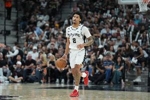 只要文班不在切特所向无敌 哈珀腿筋也伤是本场比赛转折点