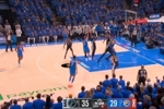 魔仙也是大场面先生!麦凯恩中投出手 球弹进篮筐