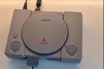 🎮1994年发行!孔德把一台索尼PS1带到法国队训练营