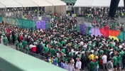 球迷入场!世界杯揭幕战东道主墨西哥8万人观战!